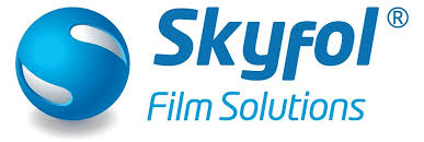 Egyedi matricák, táblák, pólók készítése kiváló minőségű alapanyagok felhasználásával.