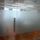 homokfúvott hatású fólia (122 cm széles)