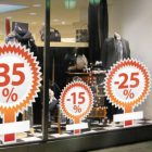 Kirakat dekorálás, feliratozás